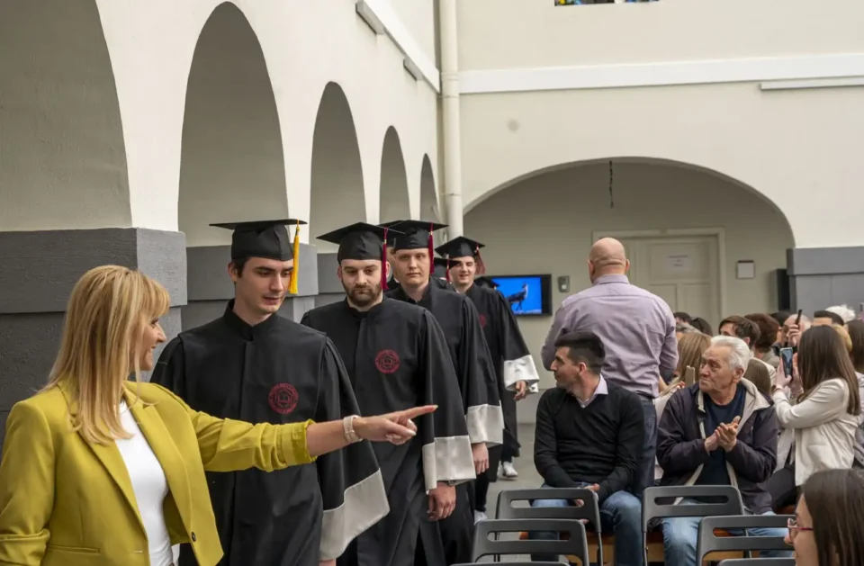 veleuciliste promocija (44)
