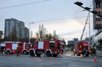 Zagreb: Nastavlja se gašenje Vjesnikovog nebodera, teška noć iza vatrogasaca