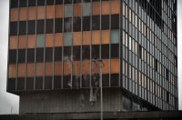 Zagreb: Nastavlja se gašenje Vjesnikovog nebodera, teška noć iza vatrogasaca