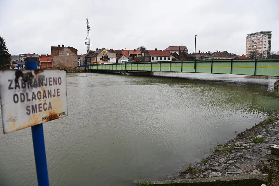 vodostaj kupa (1) vodostaj kupa (1)