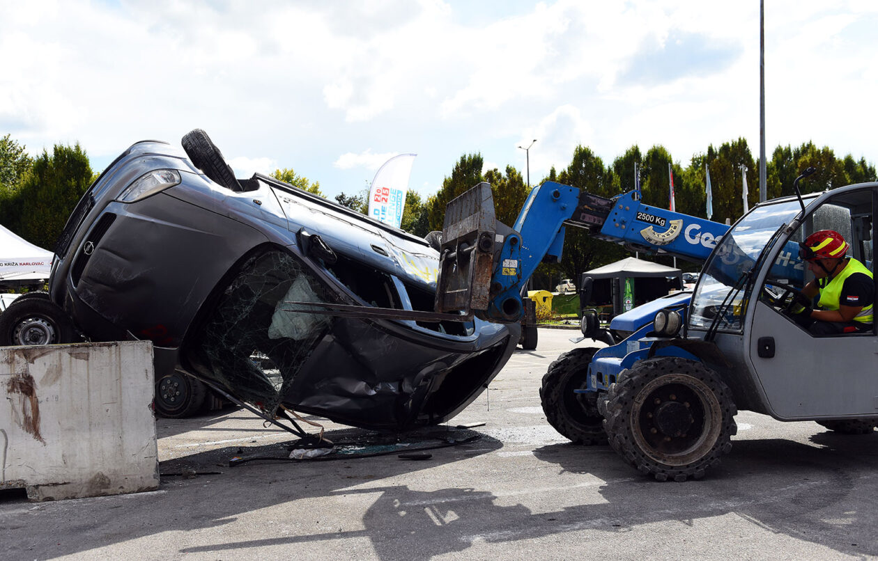 world rescue challenge (12) world rescue challenge (12)