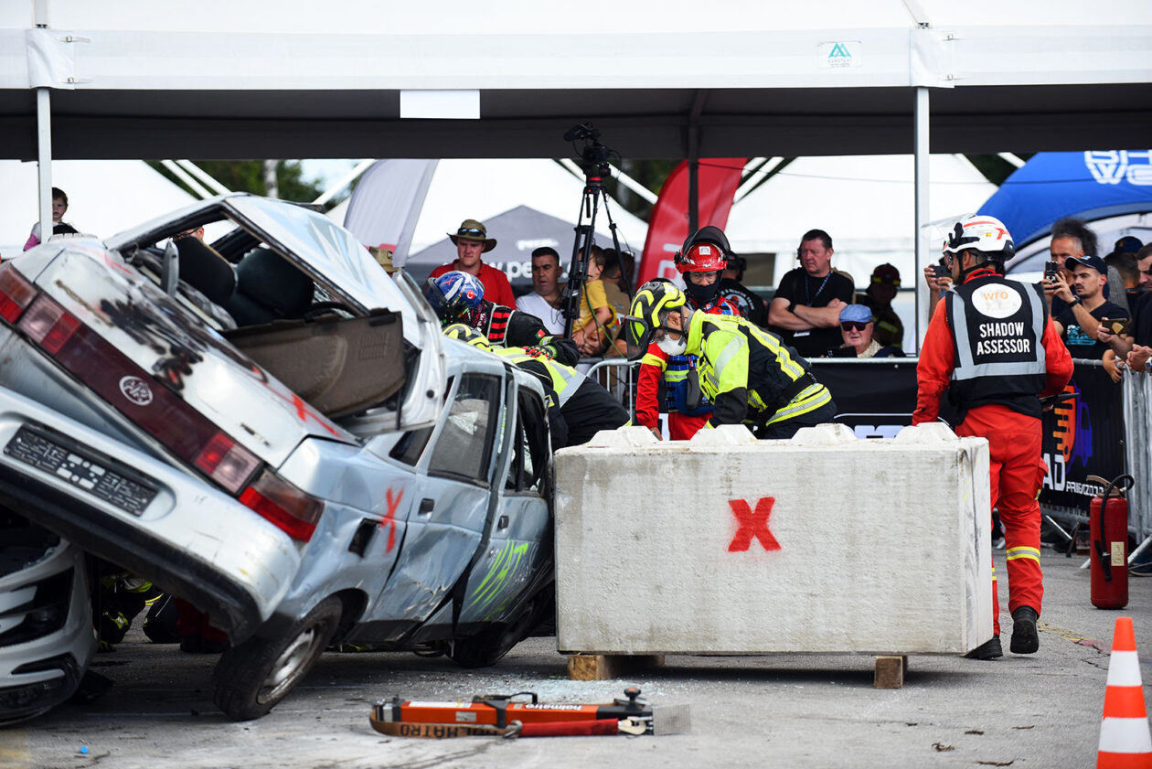 world rescue challenge (32) world rescue challenge (32)