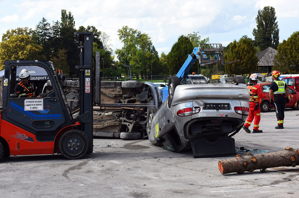 world rescue challenge (9) world rescue challenge (9)