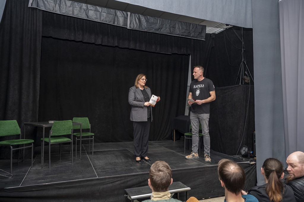 zakon teatar (18) zakon teatar (18)