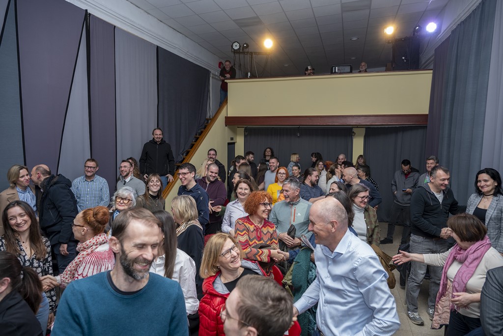 zakon teatar (21) zakon teatar (21)