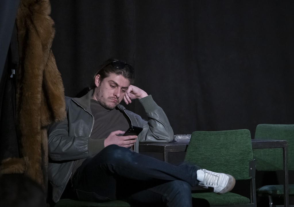 zakon teatar (23) zakon teatar (23)