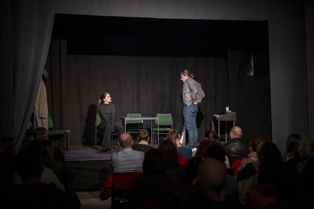 zakon teatar (49) zakon teatar (49)