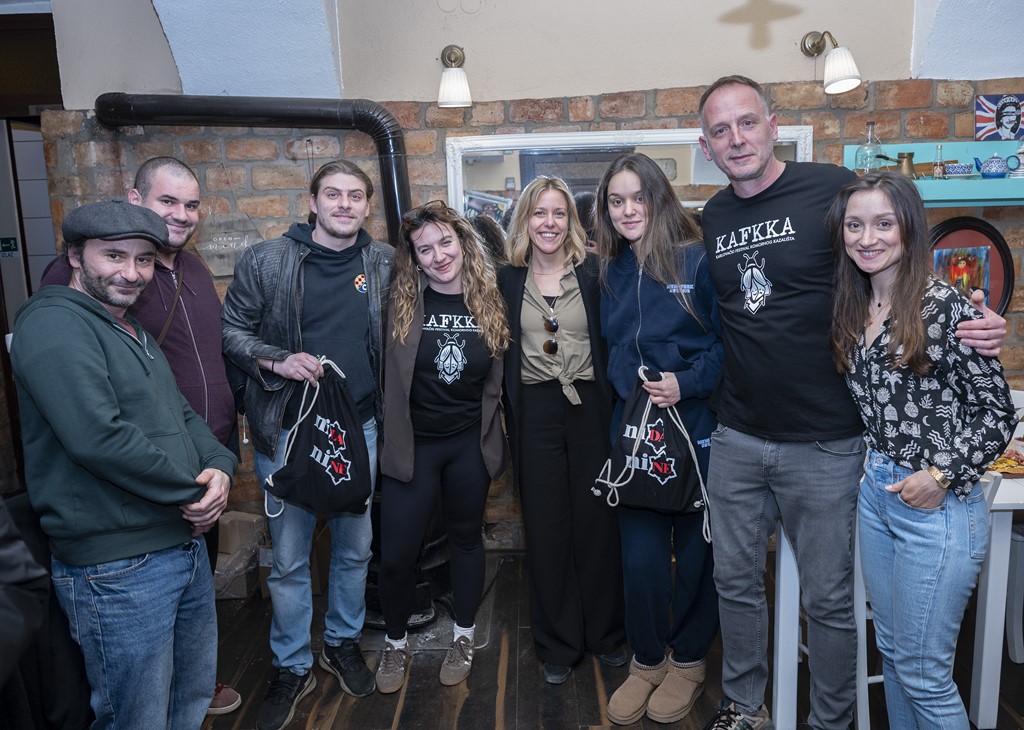 zakon teatar (56) zakon teatar (56)