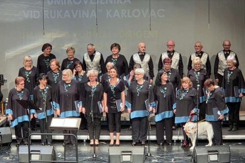 zbor-ka-umrovljenika