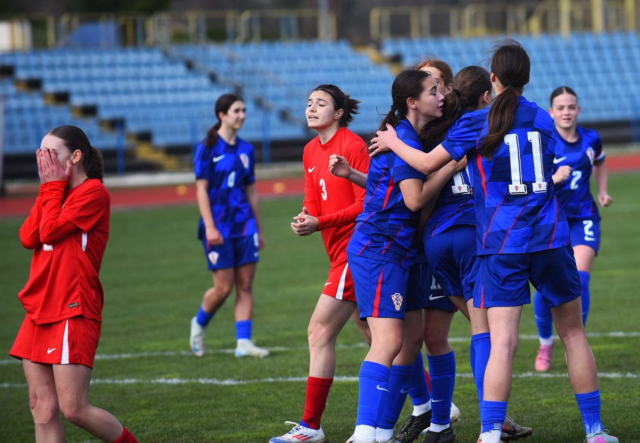 zenski nogomet hrvatska turska (24)