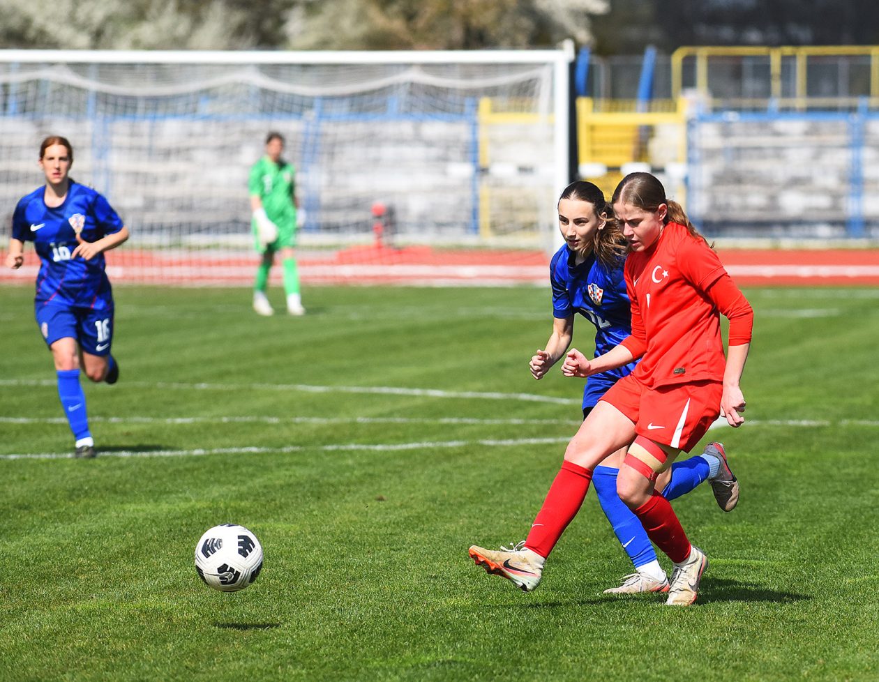 zenski nogomet hrvatska turska (7)