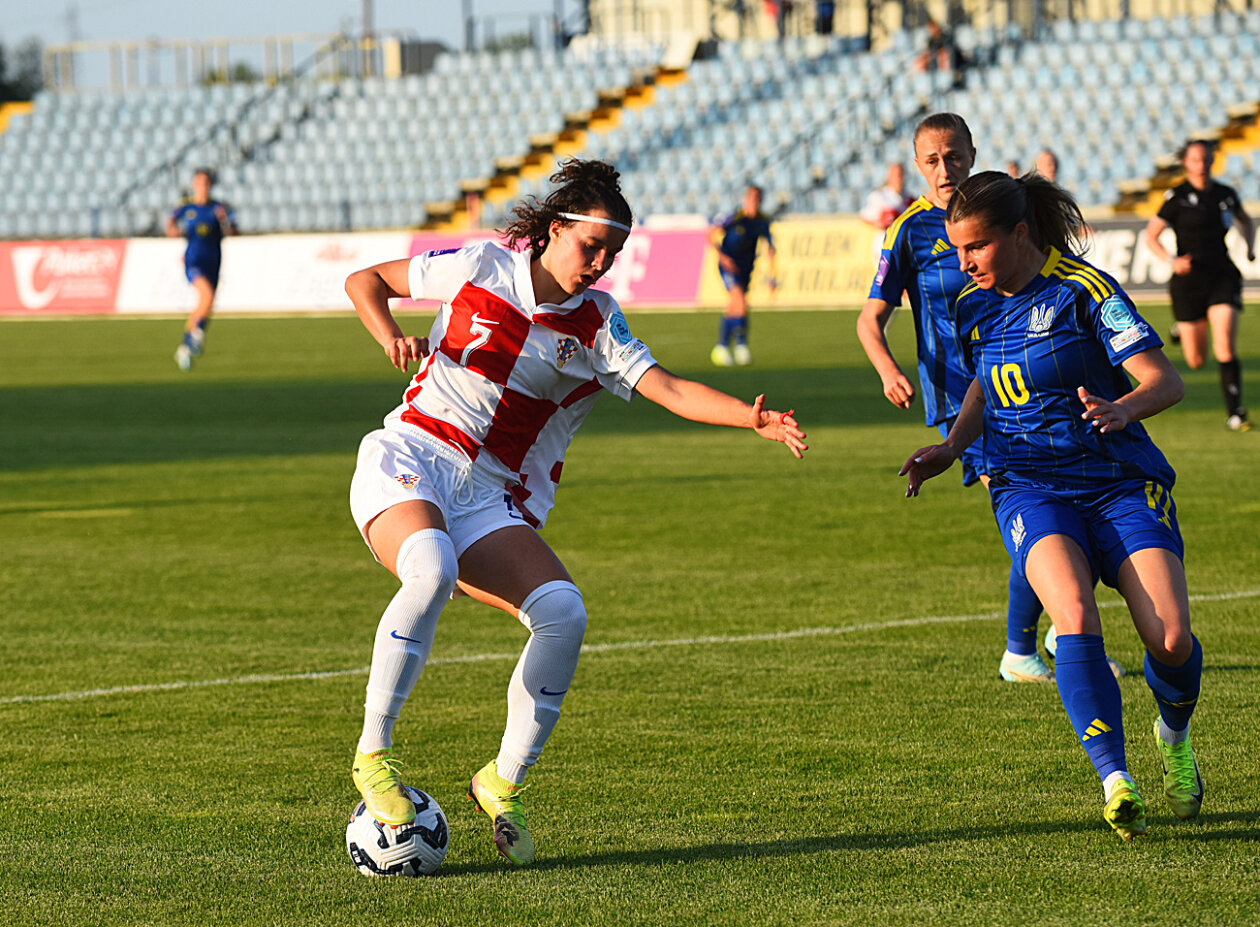 zenski nogomet hrvatska ukrajina (21) zenski nogomet hrvatska ukrajina (21)