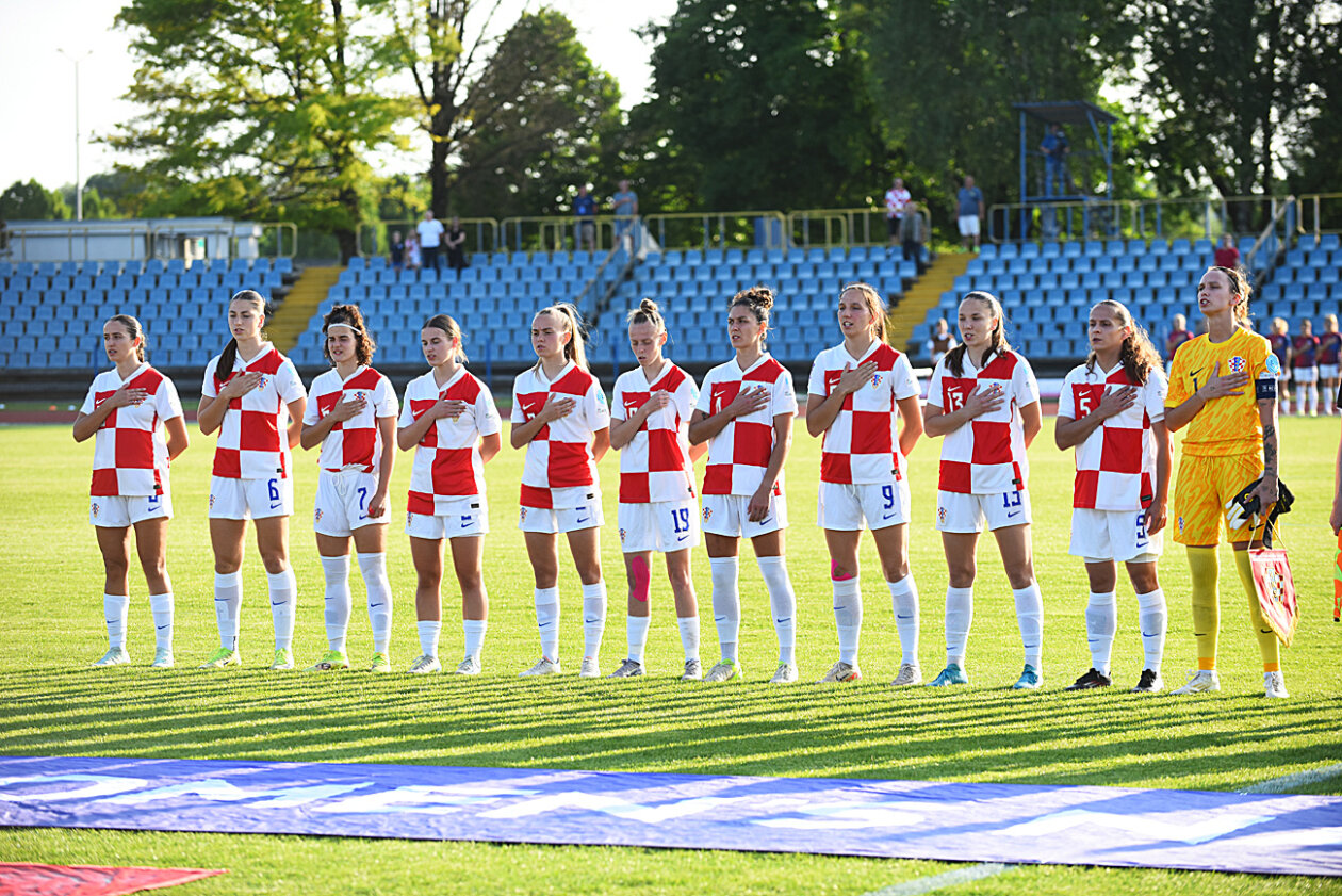 zenski nogomet hrvatska ukrajina (5) zenski nogomet hrvatska ukrajina (5)