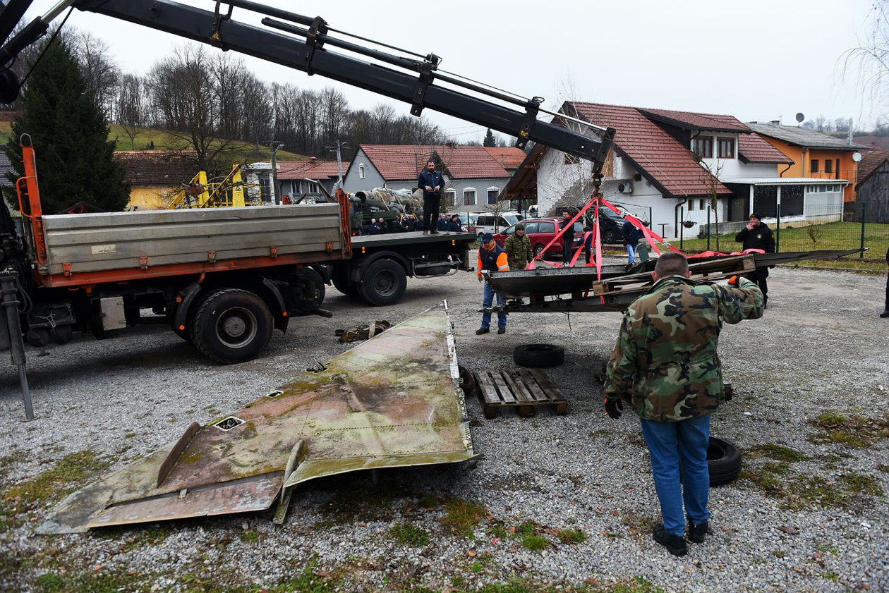 zlatko mejaski mig 21 (15) zlatko mejaski mig 21 (15)