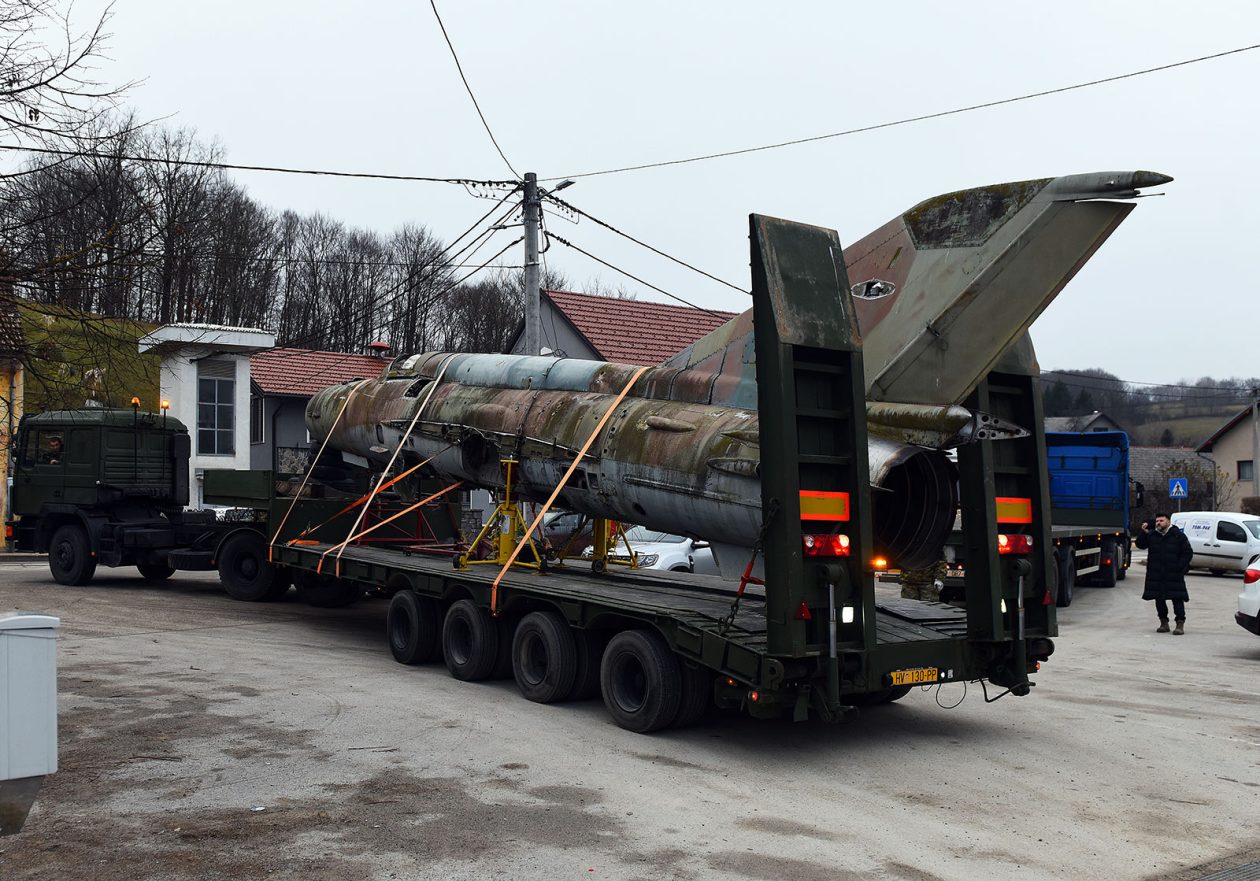 zlatko mejaski mig 21 (18) zlatko mejaski mig 21 (18)