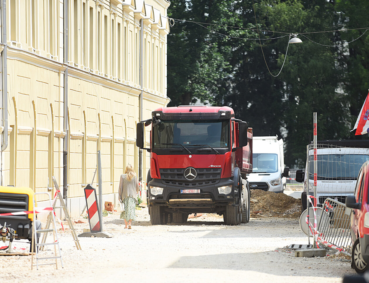 zvijezda radovi (21) zvijezda radovi (21)