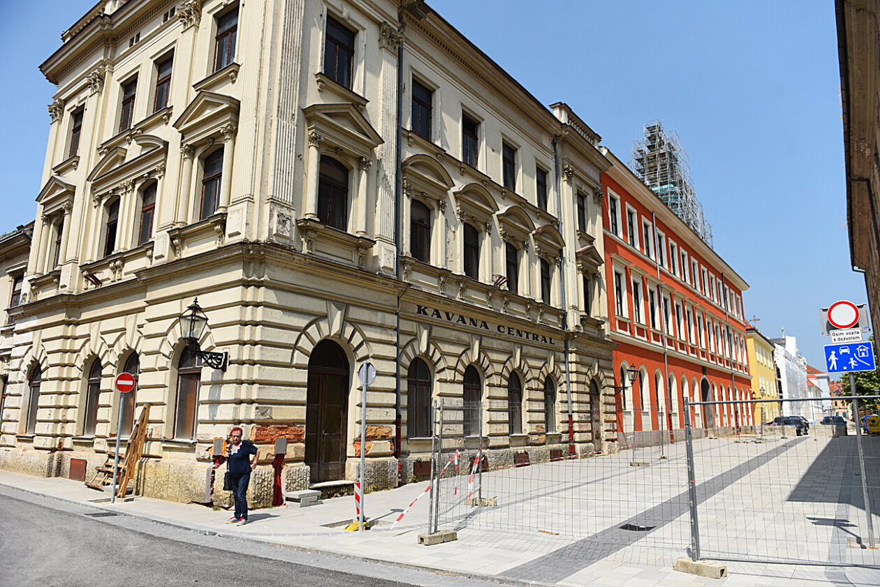 zvijezda radovi kavana central (3)