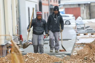 zvijezda radovi strani radnici (7)