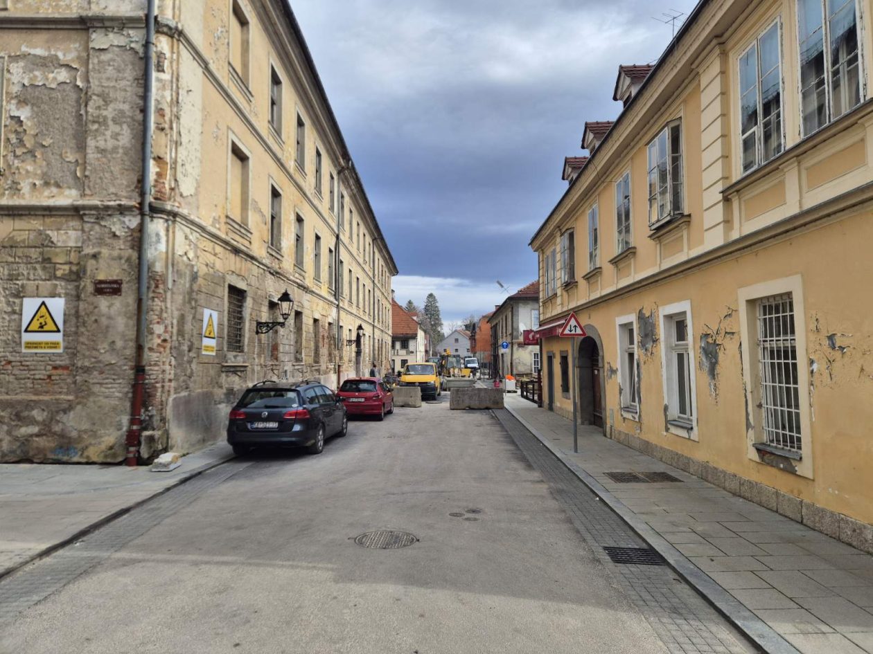 zvijezda trg gradiliste (1)